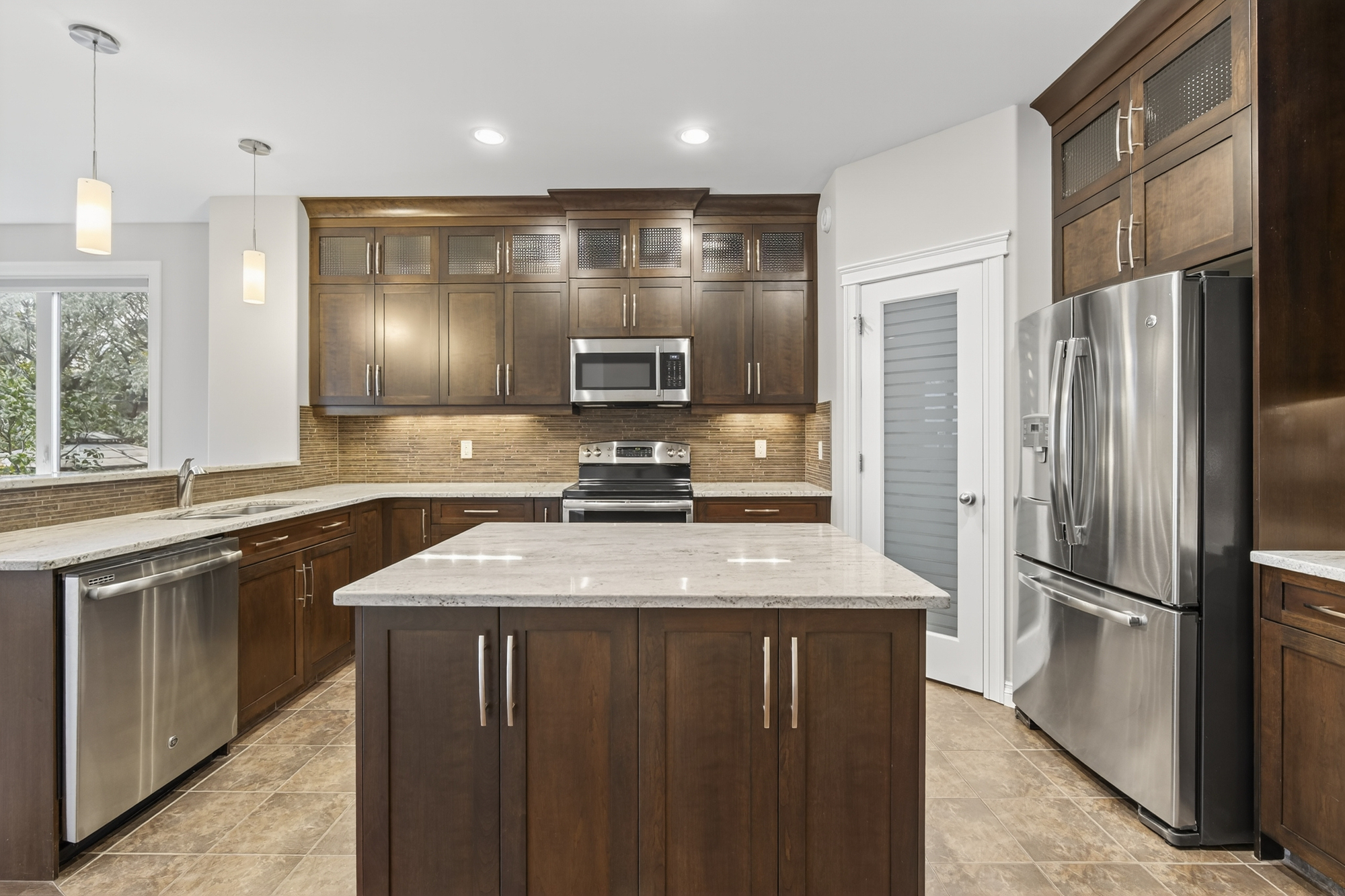 Elegant 3-bedroom half duplex in McKernan, Edmonton—modern design, energy-efficient build, and steps from the University of Alberta.
